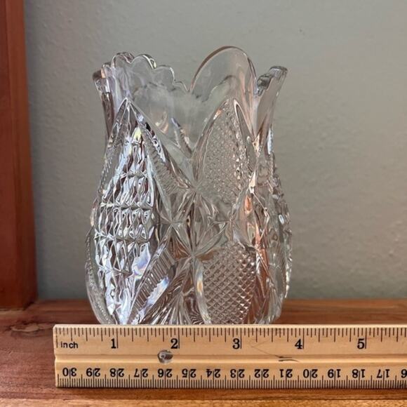 Vintage Early American Prescut Glass Celery Vase - Picture 5 of 8